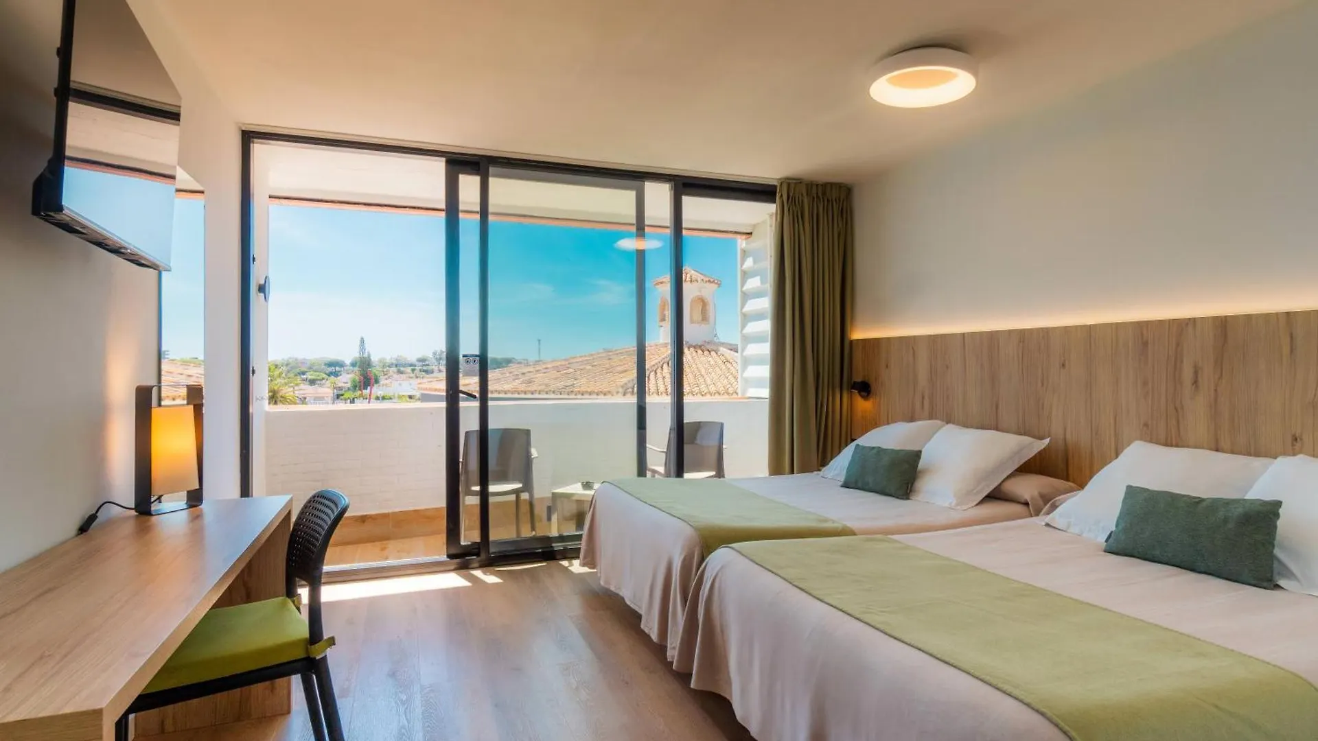 Hotel Ohtels Carabela Matalascañas 4*,